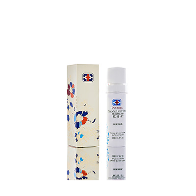 察隅会下雨的乳液